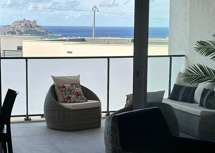 Apartamento T2 Vue Et Citadelle